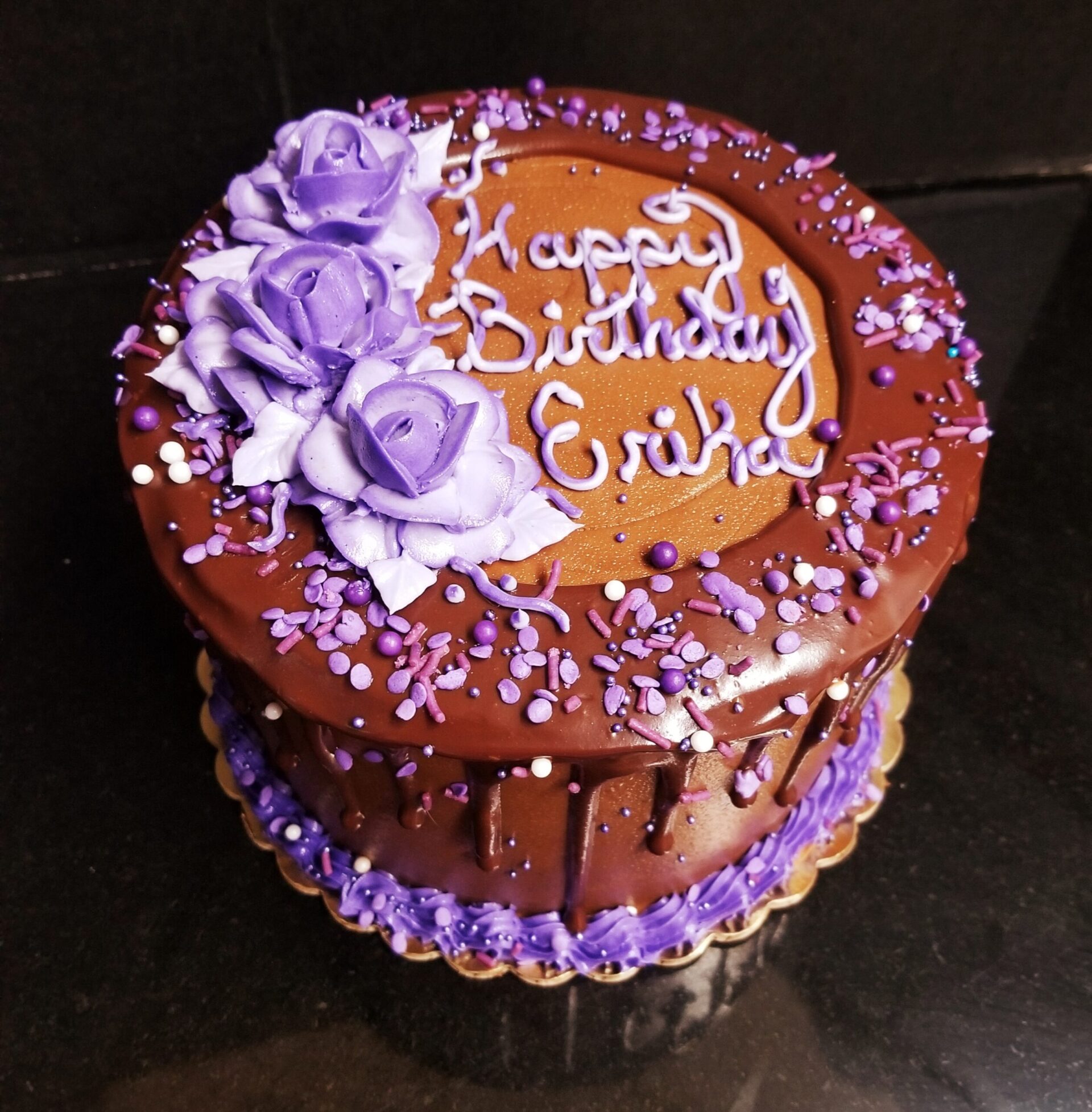 https://dreammakerbakers.com/wp-content/uploads/2021/04/Celebration-cake-4-layer-scaled.jpg